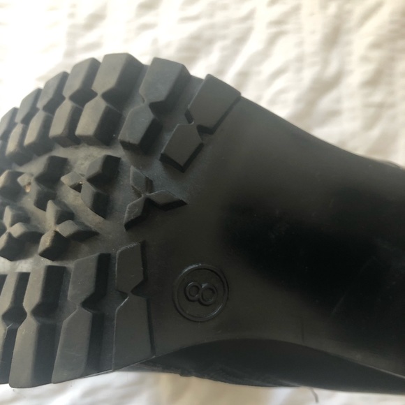 Black booties - Picture 2 of 3